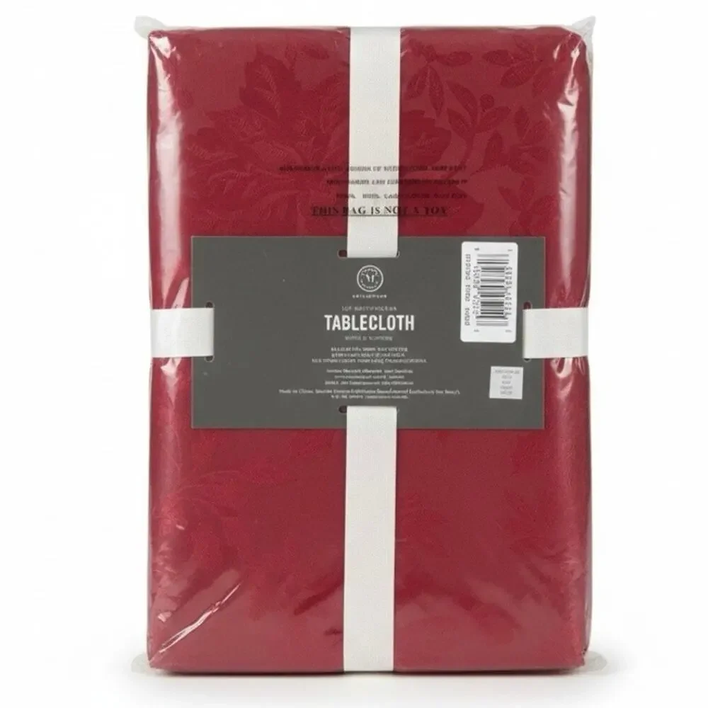 Martha Stewart Collection Tablecloth Rectangular 102” + 6 Napkins Holiday Holly